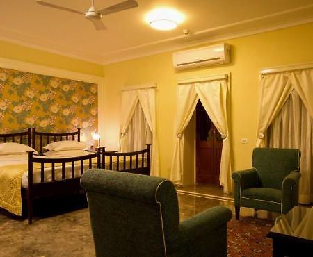 Palace Hotel Mount Abu Exterior foto